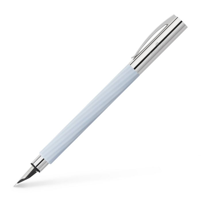 Faber-Castell Füllfederhalter Ambition Italic Ice Blue