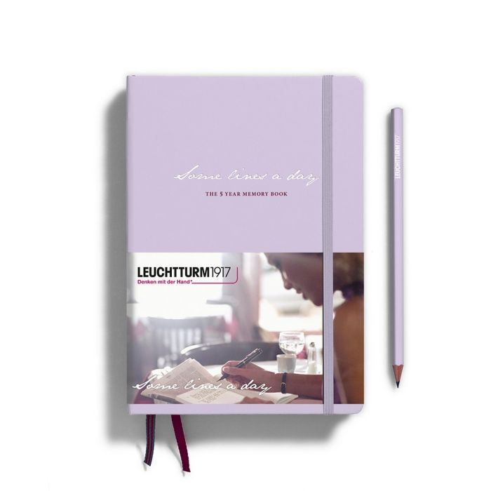 Leuchtturm1917 Notizbuch Some Lines a day Fünfjahresbuch A5 Lilac 