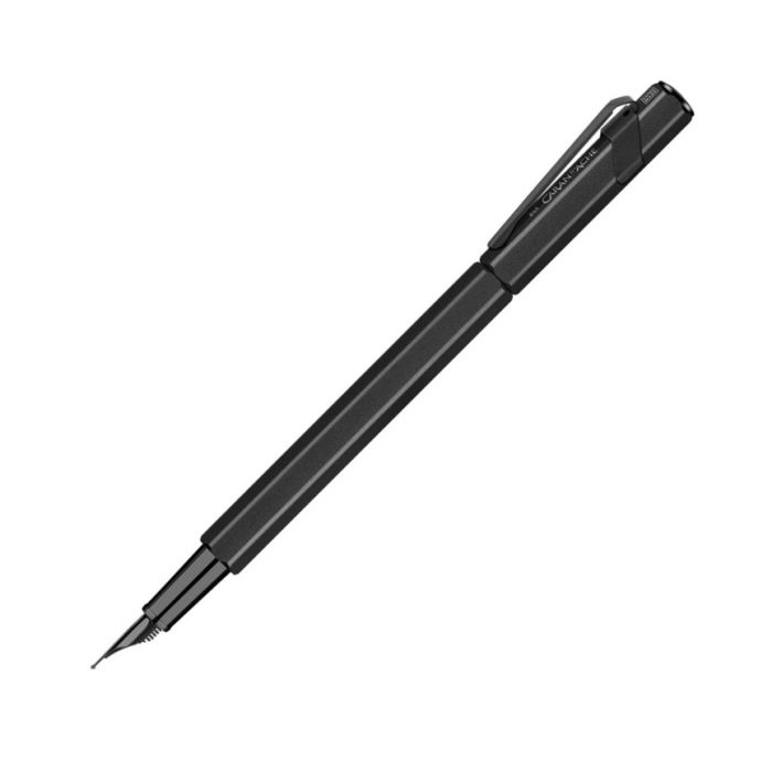 Caran d'Ache Füllhalter 849 Black Code