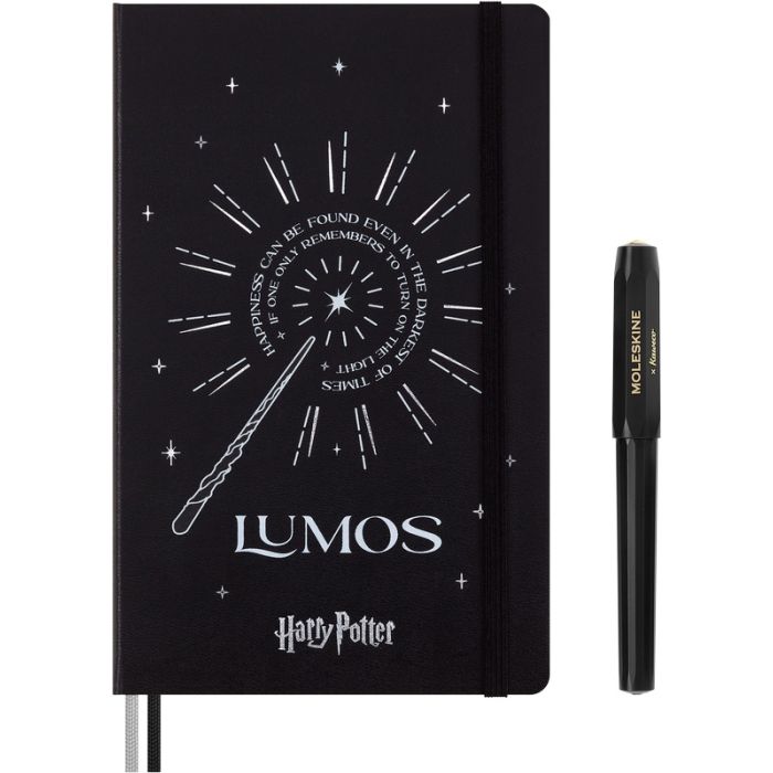 Moleskine X Kaweco Tintenroller Wizarding World Harry Potter Bundle mit Notizbuch im Set - Limited Edition Moleskine X Kaweco Tintenroller Wizarding World Harry Potter Bundle mit Notizbuch im Set - Limited Edition